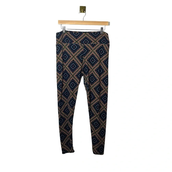 LulaRoe Women’s Aztec Tribal Print Leggings Multicolor Size Tall & Curvy (12-18) - Picture 1 of 9